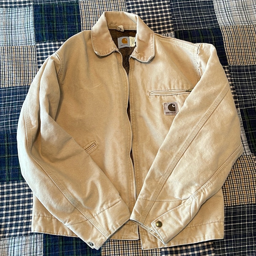 Men’s Medium Line Carhartt Work Jacket